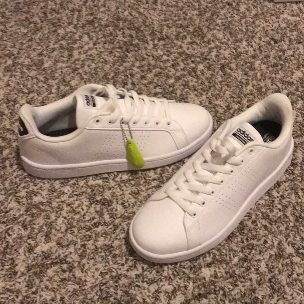 Adidas cloudfoam Advantage shoes essentials NEW!